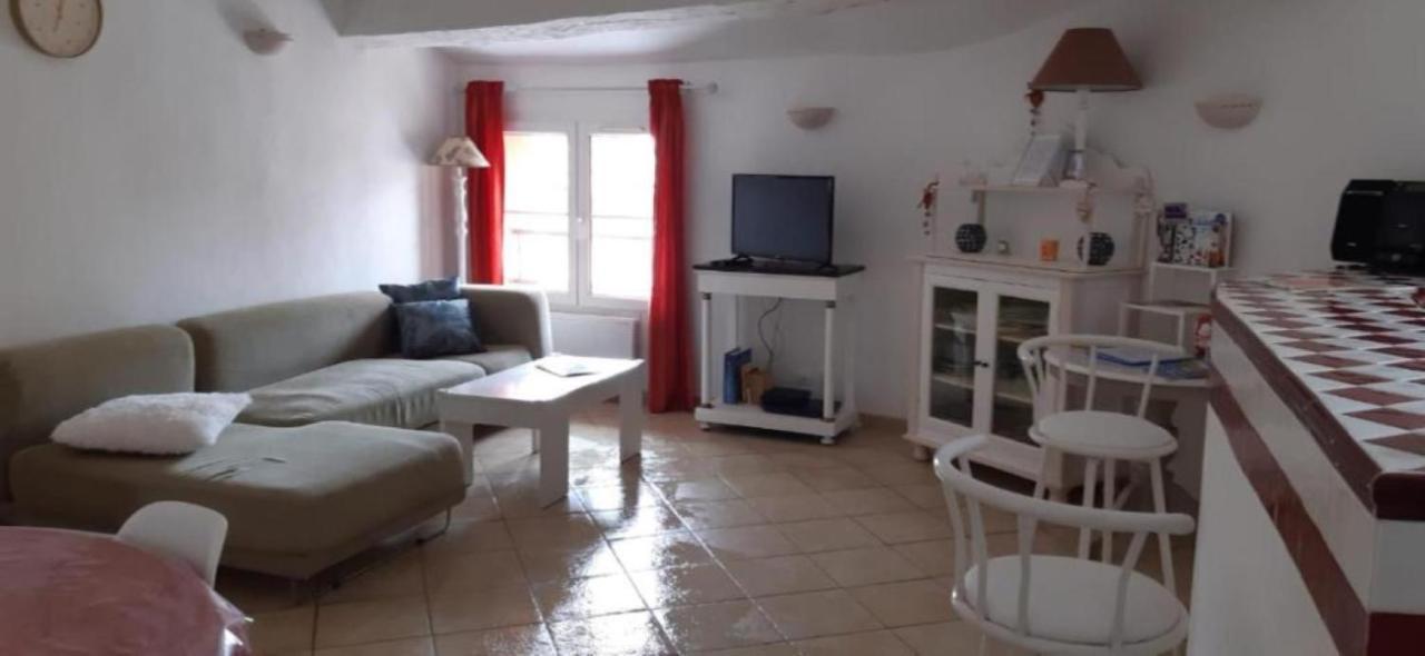 Duplex De Charme Avec Terrasse Au Coeur Du Village لورج المظهر الخارجي الصورة